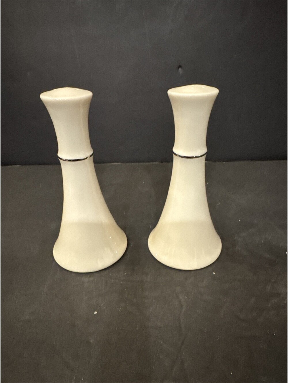 Lenox Montclair Salt & Pepper Shaker Set Presidential Collection Platinum